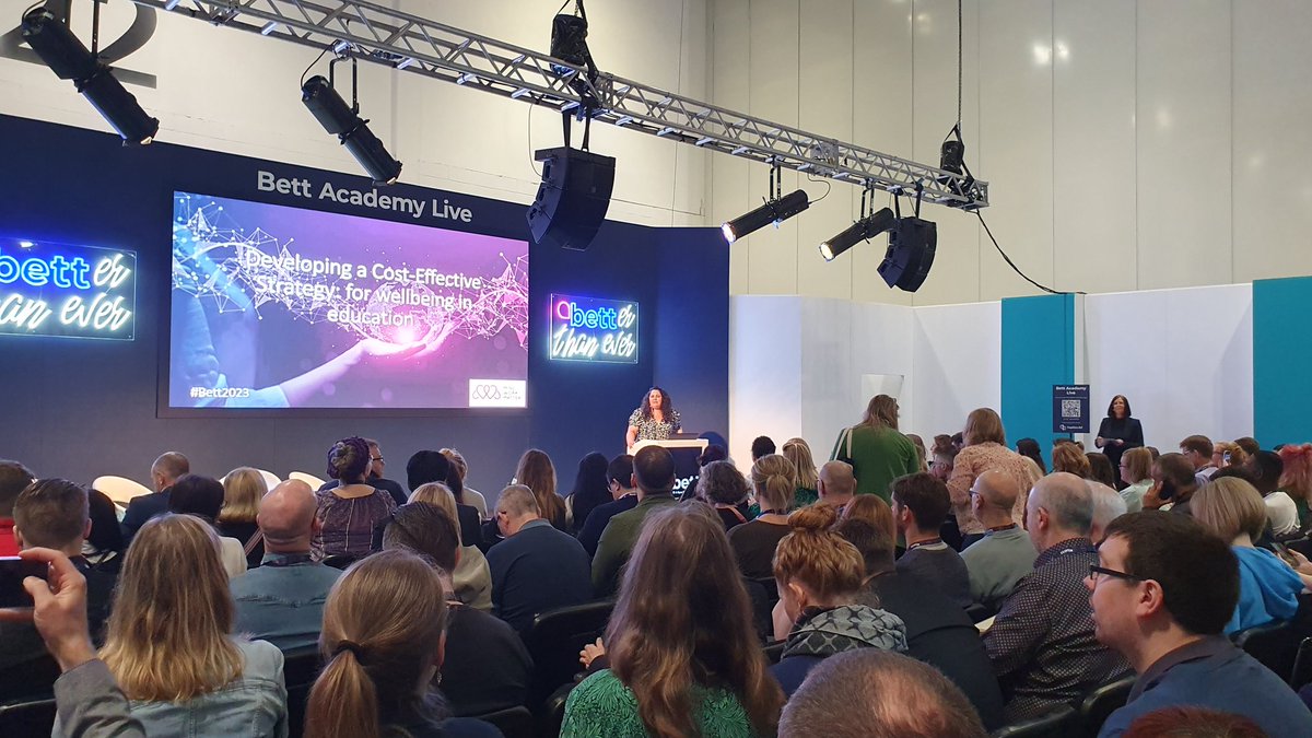 .<a href="/mindworkmatters/">Kelly Hannaghan</a> Kelly Hannaghan has filled the room <a href="/Bett_show/">Bett Global</a> #Bett2023 #wellbeing #GoKelly #BettAcademyLive Happening now! 👇🏼