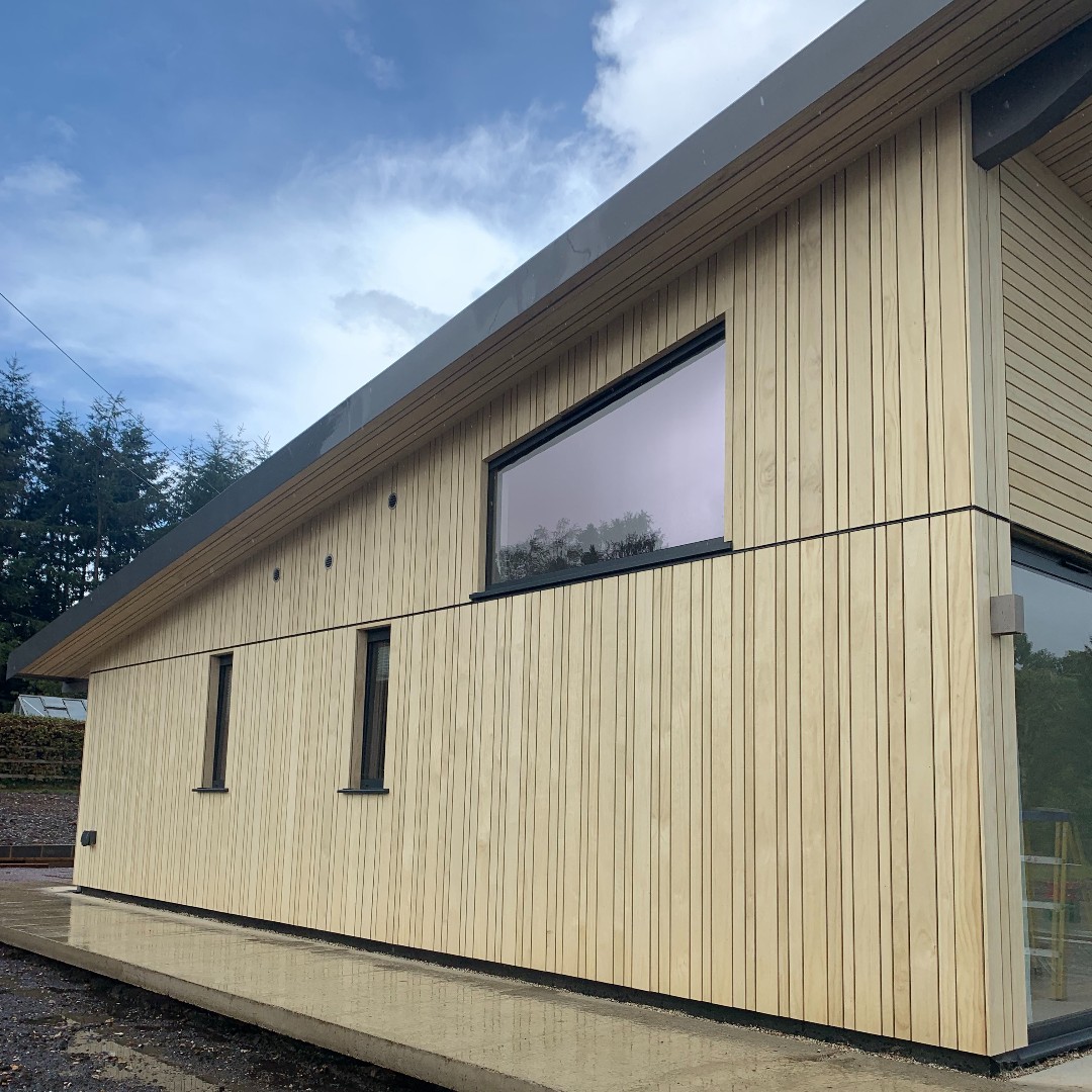 Accoya's tweet photo. Glass and Accoya cladding, a match made in heaven for Waldens Farmhouse! The combination of the two come together to create a gorgeous mix of contemporary and rural flare.

https://t.co/04KON6DLDb

#AccoyaCladding #LastsALifetime https://t.co/zgaKBg7o4V
