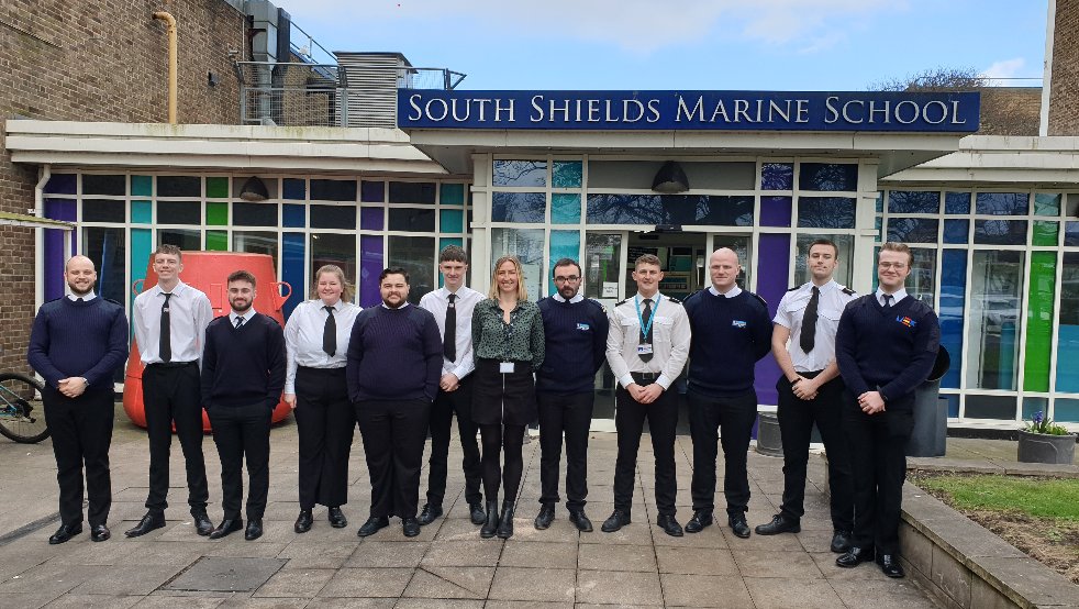 ssmarineschool's tweet photo. How smart do our #cadets look in uniform! πΈ
Next week, they'll be starting Phase 4 of their studies, putting into practice the skills they've learned since September.
Find out more at our #careerstasea open day on Sat 22 April, 10-2!
https://t.co/TjWVOSzvEC
#WEARESSMS https://t.co/ej2KBiHb4C