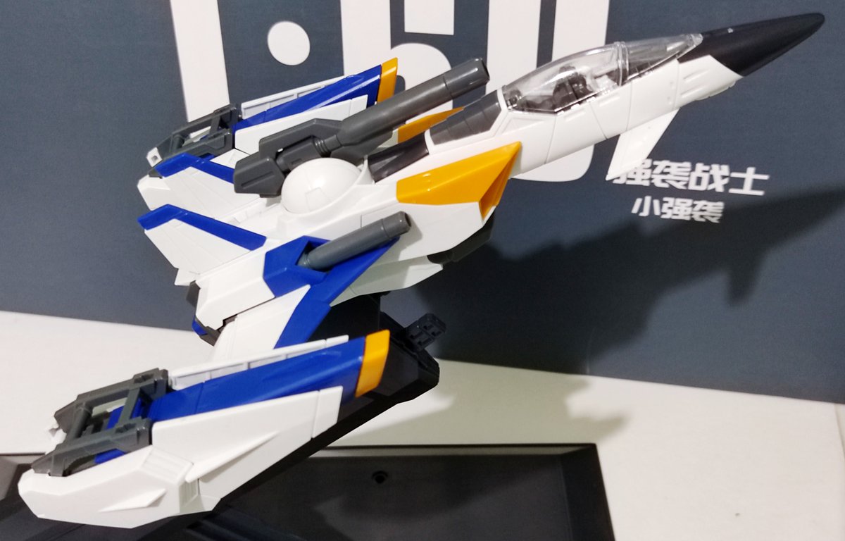 bryanz092's tweet photo. 1/60 PG Strike Gundam with Skygrasper + Aile Striker (both bootlegs from Daban Model) (gallery part 2)
#Gundam #ガンダム #GundamSEED #MobileSuitGundamSEED #機動戦士ガンダムSEED #StrikeGundam #ストライクガンダム #Gunpla #ガンプラ #plamo #プラモ #modelkit #DabanModel #bootleg https://t.co/l9q3foq7ie
