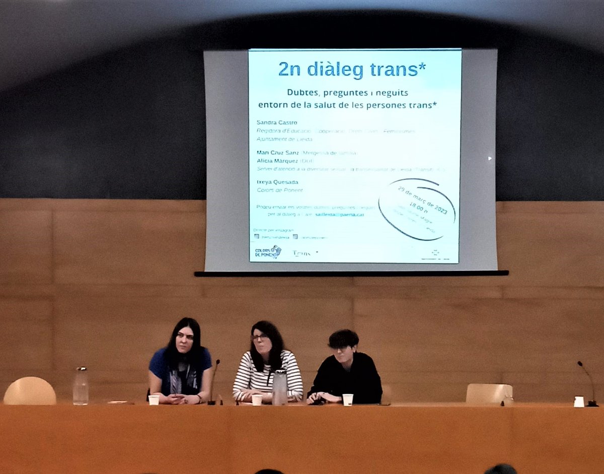 dretscivilsll's tweet photo. Ahir es va dur a terme el "2n. diàleg Trans*. Preguntes, dubtes i neguits entorn la salut de les persones trans*, amb #SAILleida, @ColorsdePonent i el servei de Trànsit de Lleida (ICS)  en el marc del Dia de la visibilitat Trans*. Espais de diàleg com aquest són molt necessaris!! https://t.co/4IwDsDWj1t