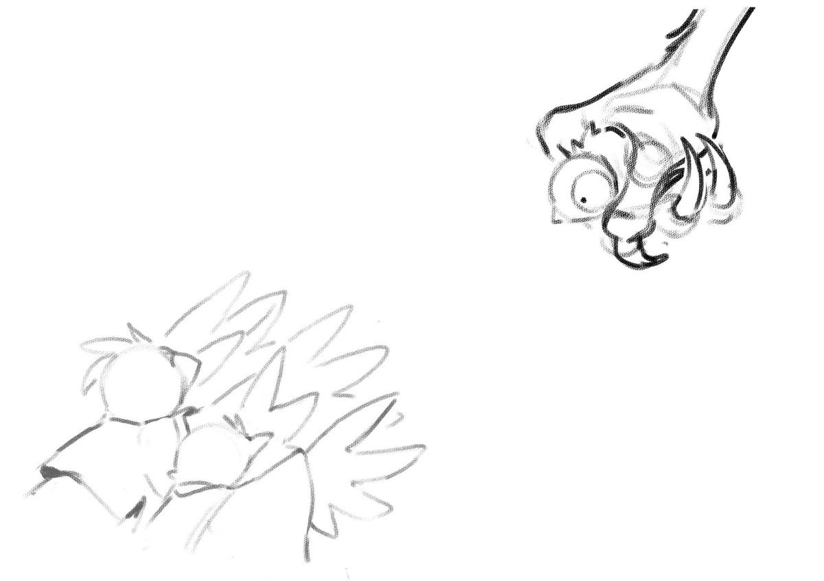 ToqaReign's tweet image. I'm surprised at how lovely it feels to have a bouquet of flowers placed next to my computer as I work. Originally it was bought for a grand opening, but then it got cancelled so I'm thankful I get to keep it now ❤️