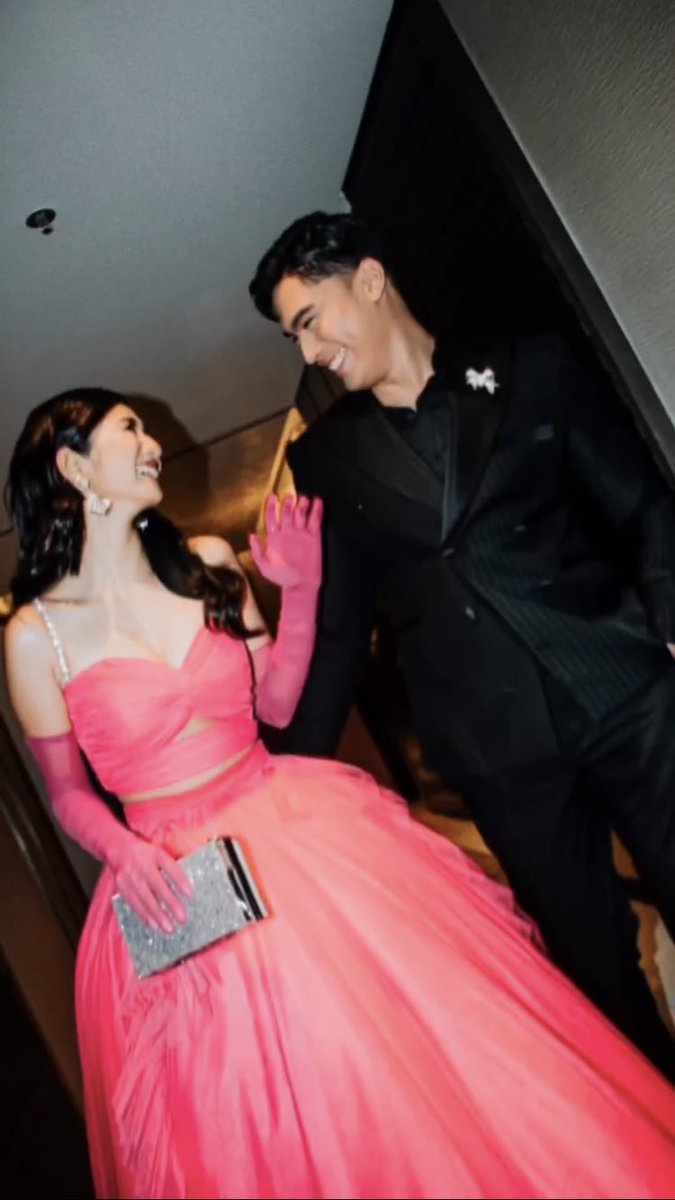 You are obligated to drop the tag twenty times!

KAOMIAH ROYALTY DATE