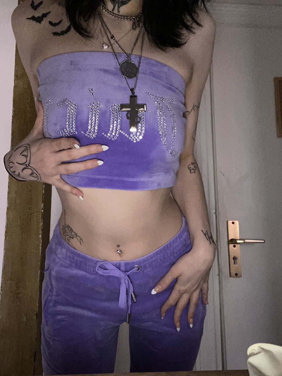 x__xleo's tweet photo. juicy? <3 https://t.co/0D9Zw0vLh9