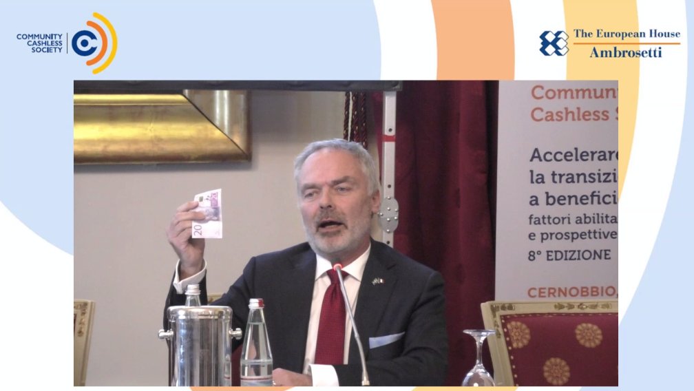 Ambrosetti_'s tweet photo. #CashlessCommunity #cashlessrevolution @bjorklundjan @AmbasciatoreSE ; già Ministro dell’Istruzione e della Ricerca e Vice Primo Ministro del Governo svedese "it is almost impossible to pay with cash a coffee in Sweden and small transactions in general." https://t.co/E0X2CiunjM