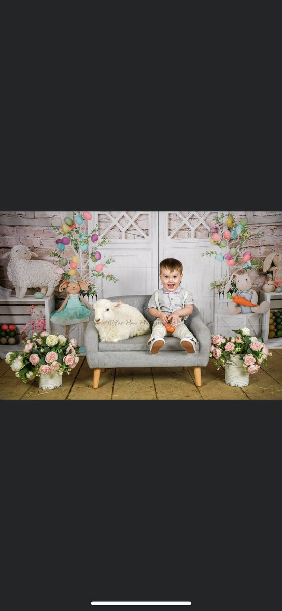 _emilybarton28's tweet photo. Besides that early Easter pics before the real ones come in 🐣🐑🐷🐰 my little ham https://t.co/88DhY3r48L