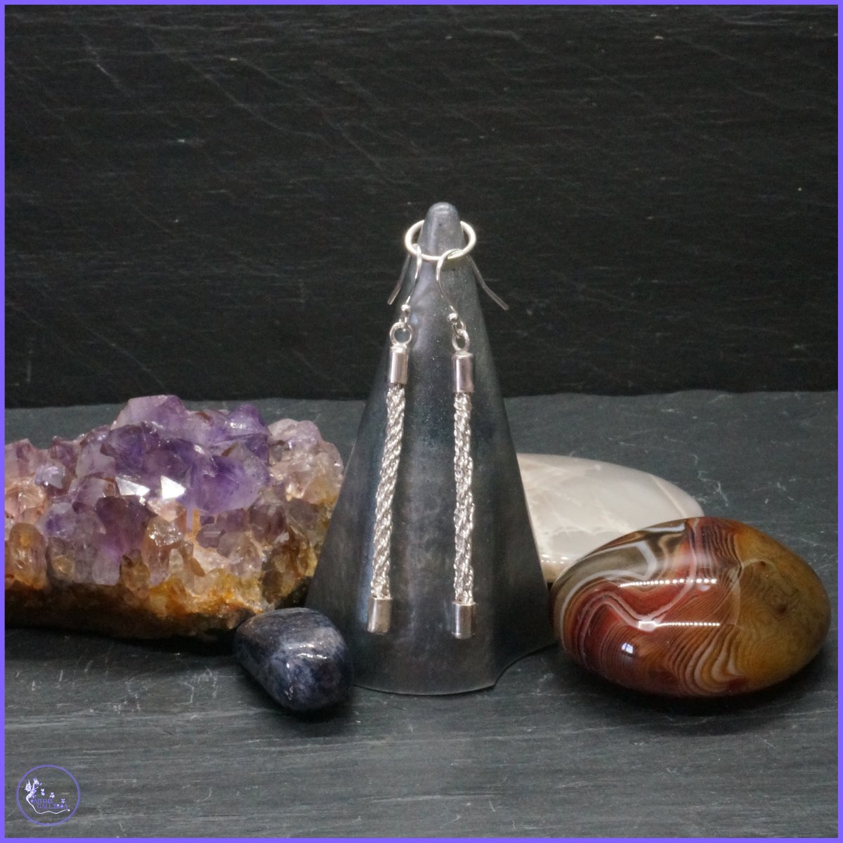 IantheGalleria's tweet image. J - Just Sterling Silver Jewellery.

Did you know all of our Jewellery is handmade by Augie, he has been working with Sterling Silver for over 40 years!

ianthegalleria.co.uk/ourshop/cat_17…

#AMZart #AprilAlphabetChallenge #NationalPetMonth #Earlybiz