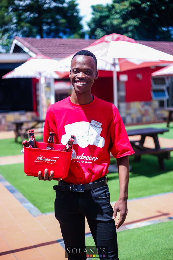 solanis_SD's tweet photo. #BudsThursday COMBO is available at E180:
A full meal + six pack of either 🍻🥩
#Budweiser
#Sibebe
#FlyingFish or
#BrutalFruit
#Solanis
#WePassionateAboutYou https://t.co/agMILn8wra