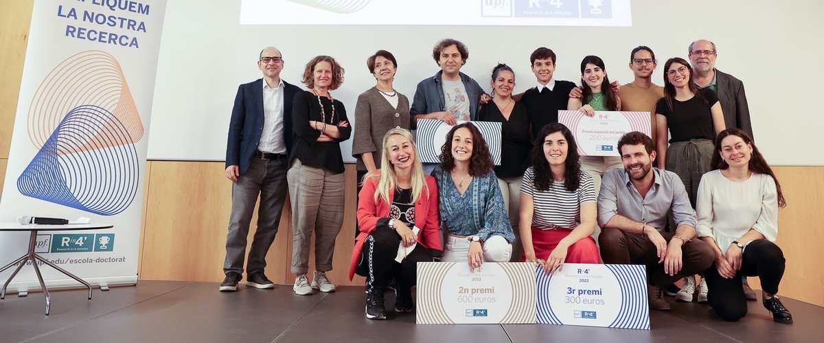 UPFBarcelona's tweet photo. 📢 Si estudies un doctorat a la #UPFBarcelona, inscriu-te a la nova edició de la competició #Rin4UPF, on posaràs a prova les teves habilitats comunicatives per explicar la teva #recerca a un públic no especialitzat i en només 4 minuts!

Termini 12/4👉 https://t.co/toOHuUuk9i https://t.co/wDjEzl63vD