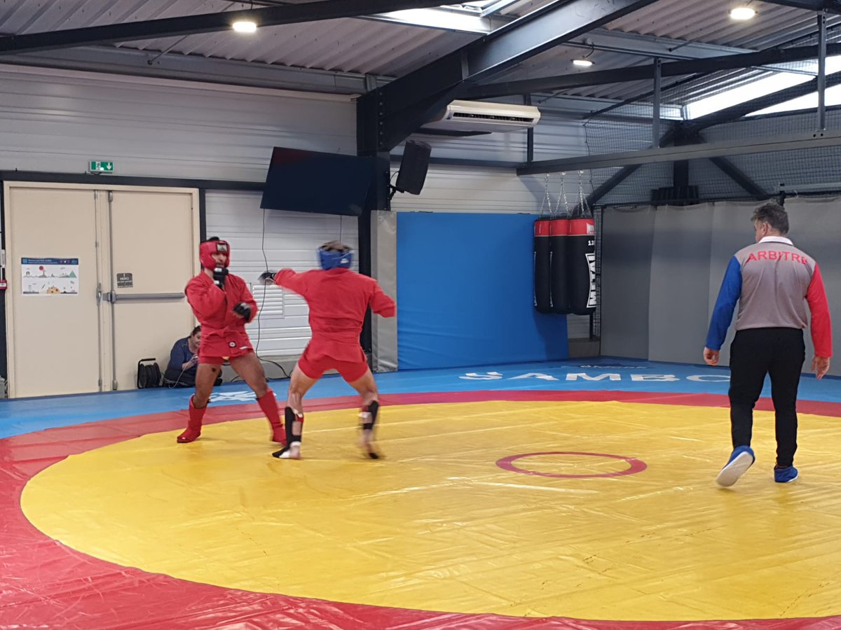 CFSambo's tweet photo. #LeLeaderduSamboFrançais #sambo #sambolife #sportdecombat #martialclub #martialarts #martialtraining #combatsports #combatsambo #wome#LeLeaderduSamboFrançais #sambo #sambolife #sportdecombat #martialclub #martialarts #martialtraining #combatsports #combatsambo https://t.co/1xnmT4iQ5Y