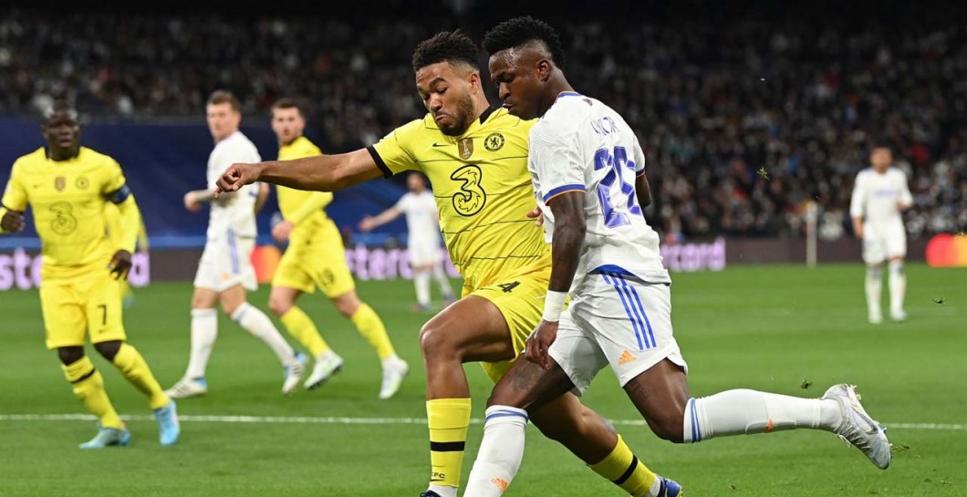 Mario___RM's tweet photo. Imaginaos que la Champions que hizo Vinicius Junior con asistencia en octavos para remontar al PSG, dos asistencias en cuartos contra el Chelsea, gol en Semifinales contra el City y gol ganador en la final contra el Liverpool la hace un jugador del Barça.

¿Que dirían? https://t.co/b1L1d3B4j0