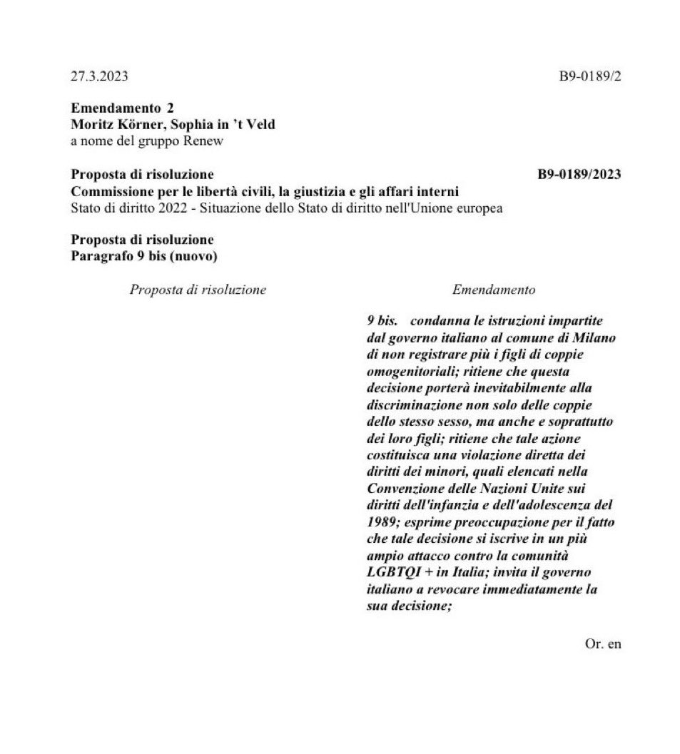pinapic's tweet photo. L’@Europarl_IT ha appena approvato nella relazione annuale sullo stato di diritto un emendamento in cui si: “condanna le istruzioni impartite dal governo italiano al Comune di Milano di non registrare più i figli”. #lgbtqi #famigliearcobaleno https://t.co/jz02R4LOsj