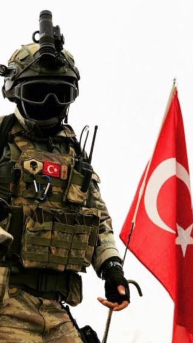 MehmetOzbay_26's tweet photo. #SnCumhurbaşkanımız
Varlığını Türk Milletinin bekası ve huzuru için feda eden kahraman Astsubaylar tazminat müjdesini bekliyorlar.
@RTErdogan 
@tcbestepe https://t.co/KnIy3yXZrv