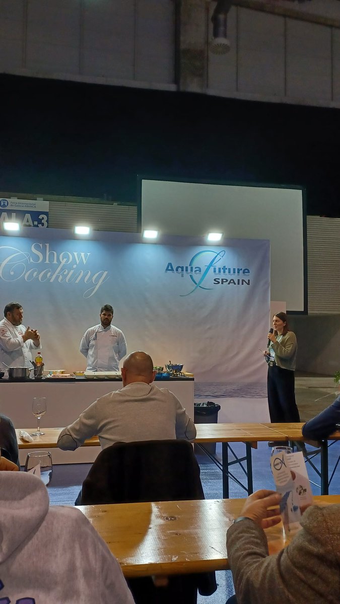 ACUISOST21's tweet photo. Despedimos la feria Aquafuture con un showcooking  con el chef Miguel Mosteiro, que hará dos elaboraciones de dorada y trucha promoviendo una acuicultura sostenible. #ACUISOST https://t.co/MMPEPa2cm6