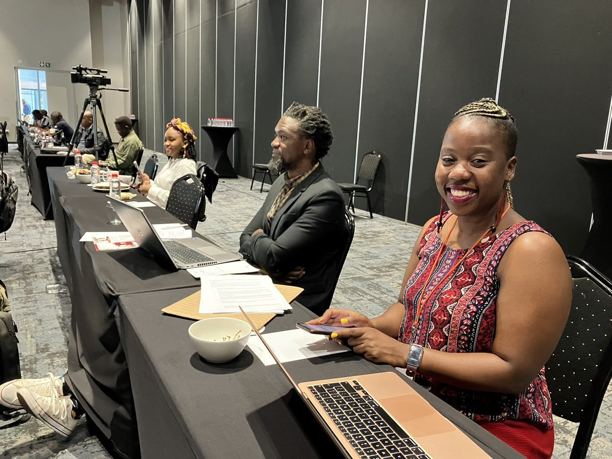 takabote's tweet photo. One of the overarching messages from Day 1 to Day 2 @_ARASAcomms SRHR Symposium is PUTTING HUMAN FACE TO SRHR &amp; HIV issues. Says @GumaBruce of @_ARASAcomms .Let’s connect with the people,#Reflect, #Re-engage &amp; #Re-integrate #BAI4ALL https://t.co/GefpQeCKo6