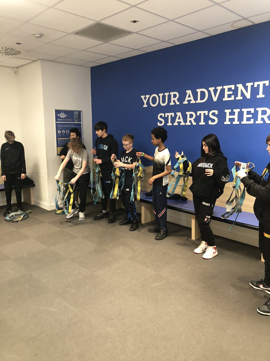 Titan St. Georges Academy tweet media