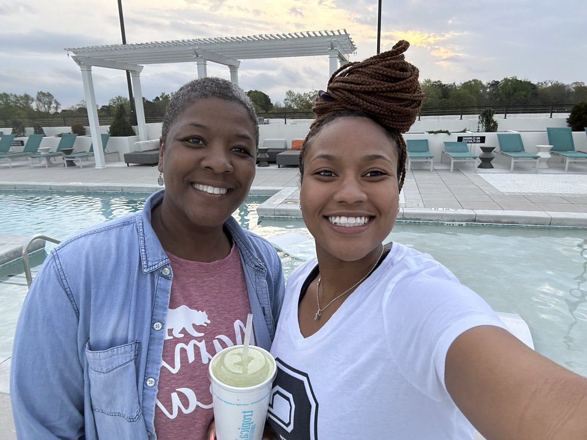 astrostarbright's tweet photo. Happiest birthdays to my biggest cheerleader @latonja_s! I love you mommie! 😘🥳🎂🎉 https://t.co/5tyHyPTElT