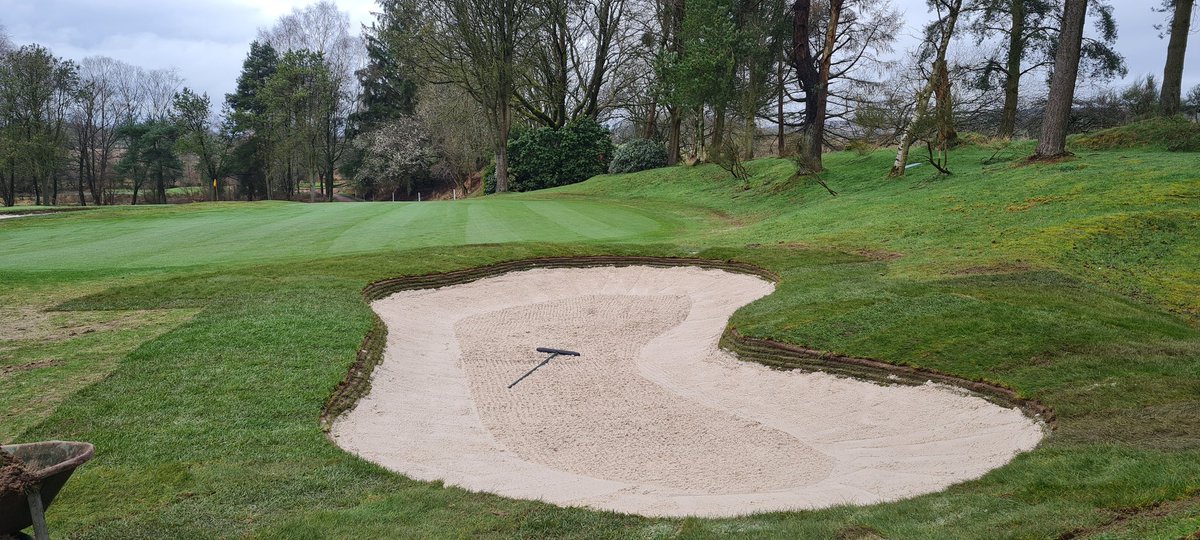 broontag1402's tweet photo. From one our worst looking bunkers to our best. Thanks to everyone @DuraBunker https://t.co/Cr3fRHPeMF