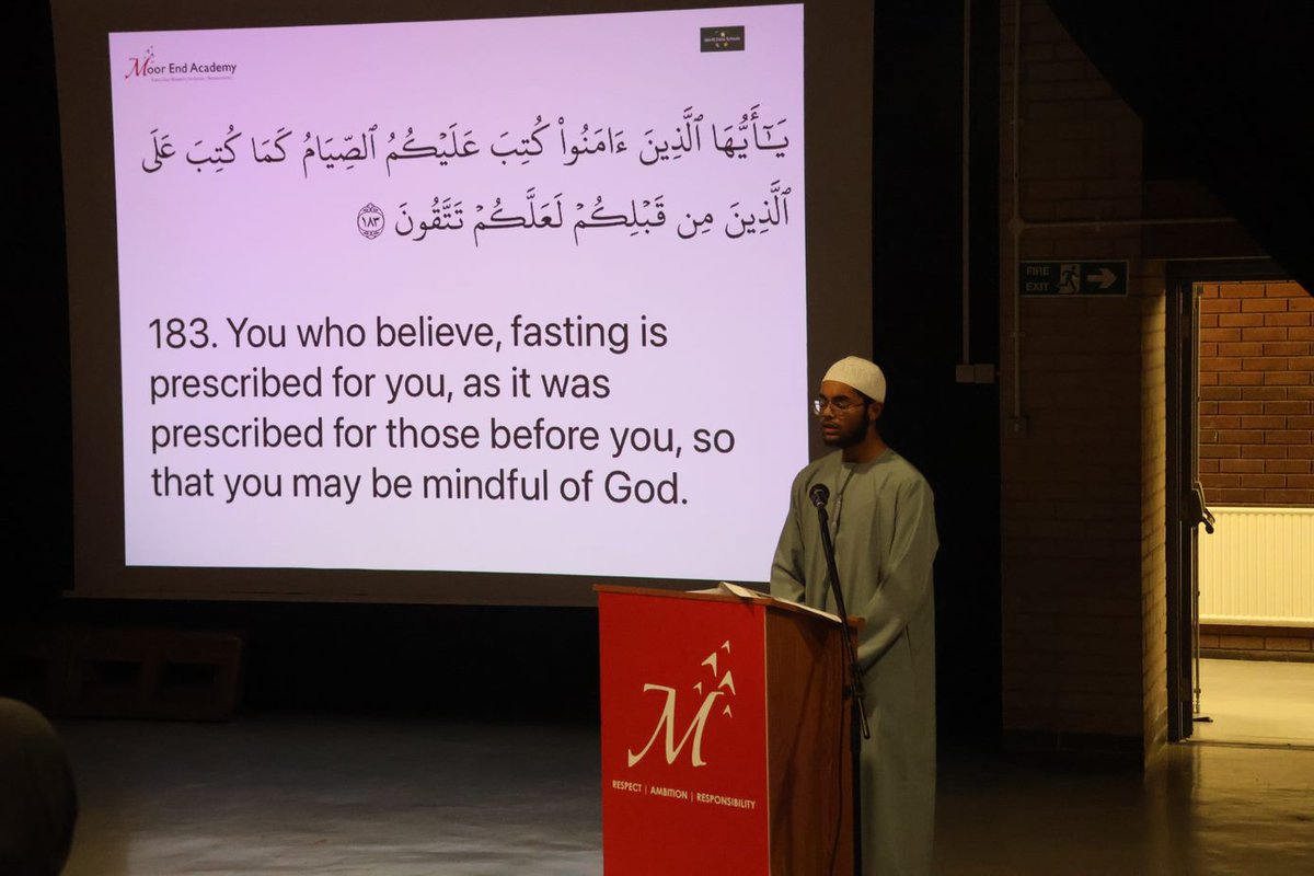 moor_end's tweet photo. Thank you to our current student Binyaameen for his amazing recitation of the Quran and all of our Alumni who turned out in their numbers! @WCSQM @SouthPennine #WorldClassStudents #OnceaMoorEnderAlwaysAMoorEnder! https://t.co/bsk0dpMWt7