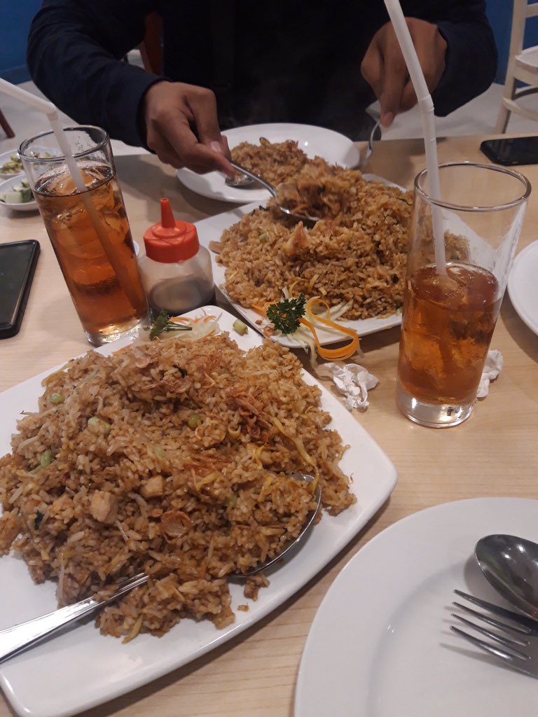 Kalaupun cinta ditolak semoga puasanya diterima