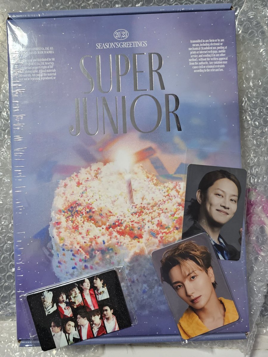 maandoe's tweet photo. Thanks @daesangdistrict for supplying my kpop collection 🥰 https://t.co/qPoKmy0iVe