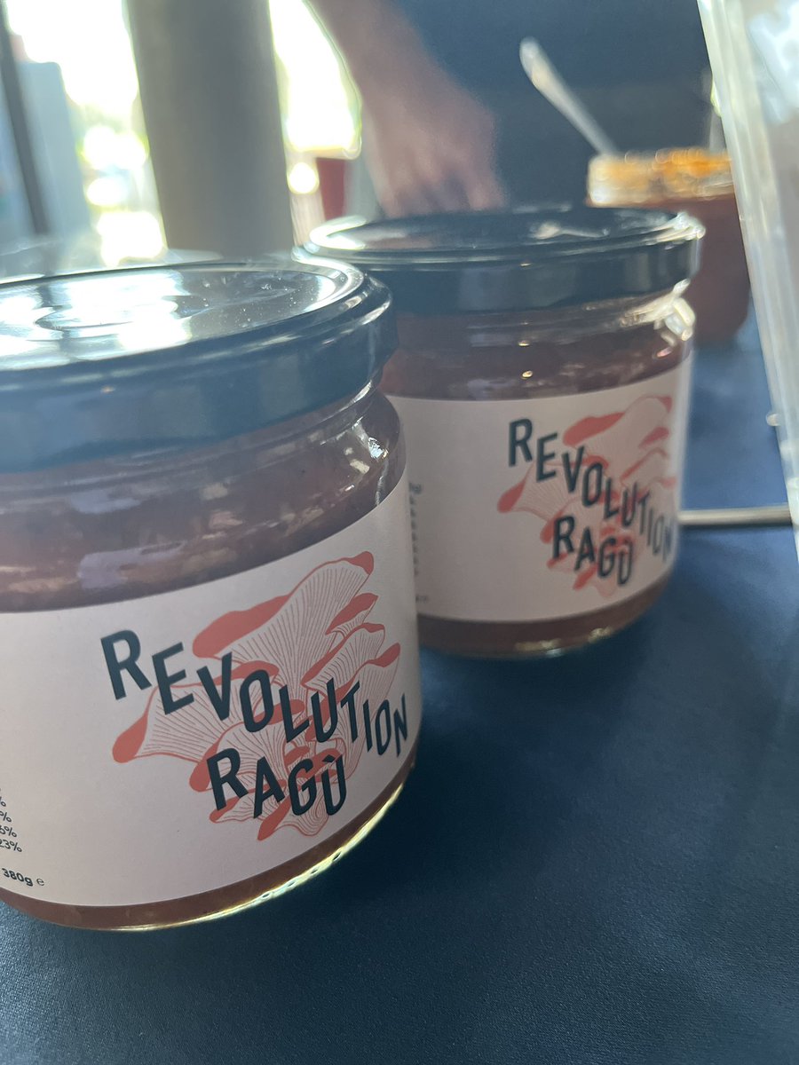 “Food &amp; the Circular Economy” continues. Niamh Dooley Biosol, Nigel Brunton, Mary Lenahan FSAI, Giselle Mikande Cream of the Crop, <a href="/brijeshktiwari/">Brijesh K. Tiwari</a>, <a href="/AjayM3non/">Ajay Menon</a>, <a href="/thomaspcurran/">Tom Curran</a>, Paddy Arnold, Revolution Farm Kitchen

#sustainablefood #futurefood #upcycledfoods #CircularEconomy