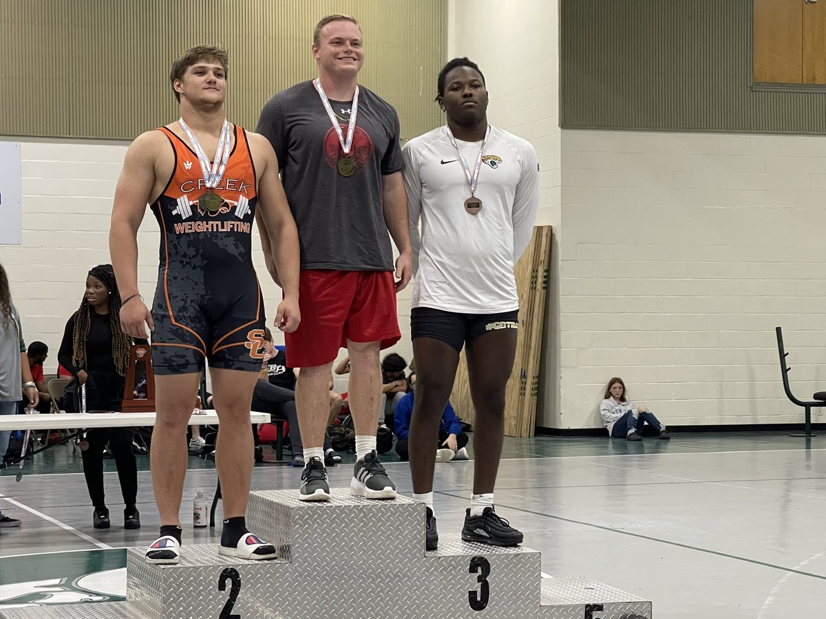 Oakleaf Boy’s Weightlifting tweet media