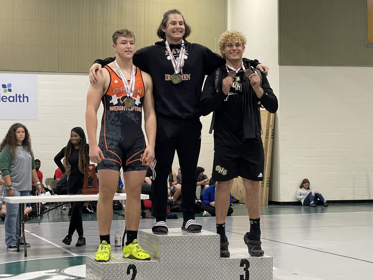 Oakleaf Boy’s Weightlifting tweet media
