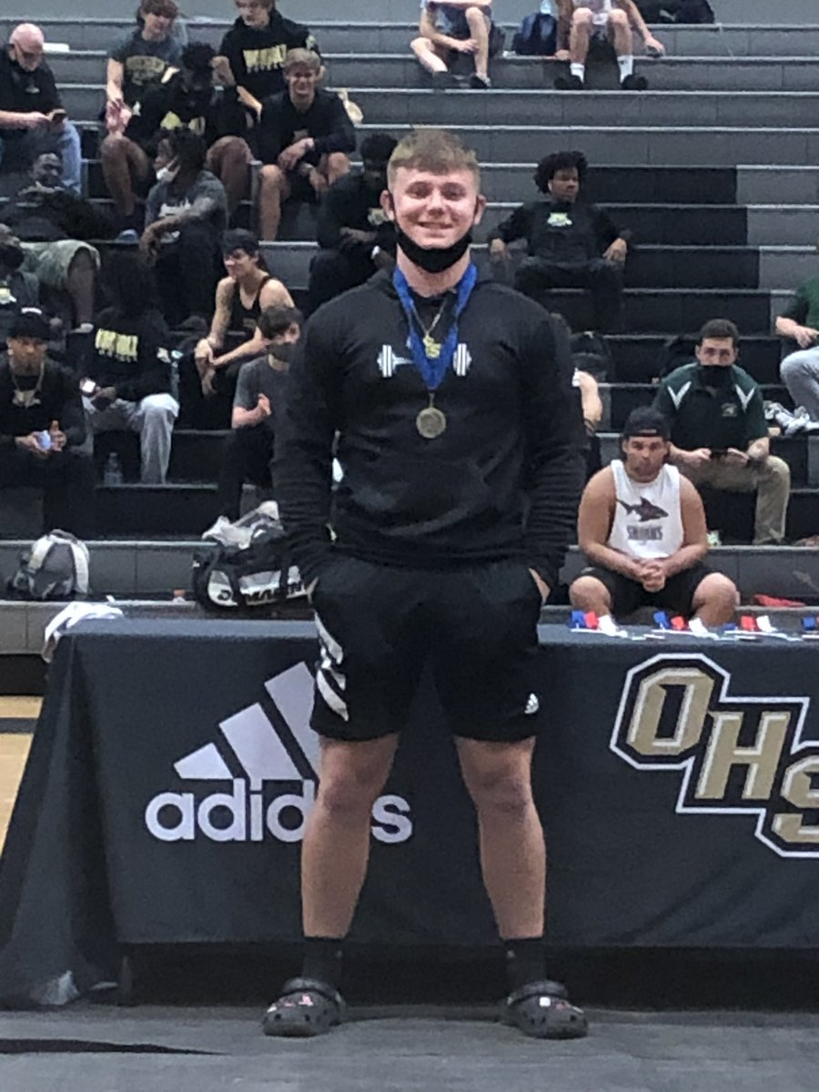 Oakleaf Boy’s Weightlifting tweet media