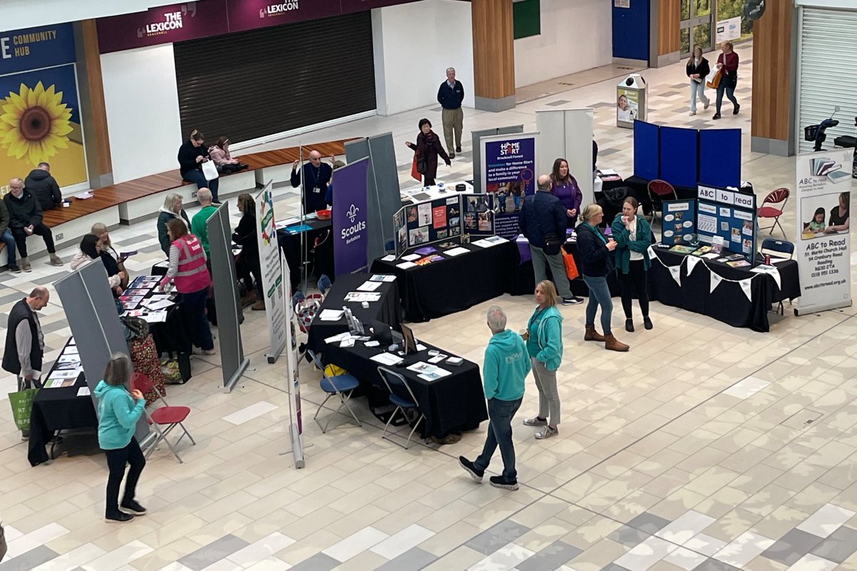 involveVCS's tweet photo. Thank you to everyone who came our #VolunteerFair on Saturday! We spoke to loads of local people about #volunteering &amp; got plenty of new sign-ups who were interested in getting involved! 😊You can find out more on our website: https://t.co/molPixEV08   #BFGetInvolved #volunteer https://t.co/25Zql6TnTr