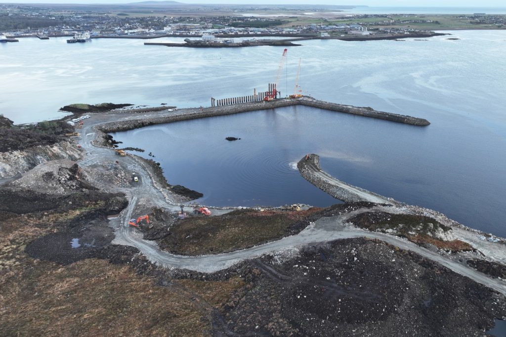 McLaughlin&Harvey tweet media