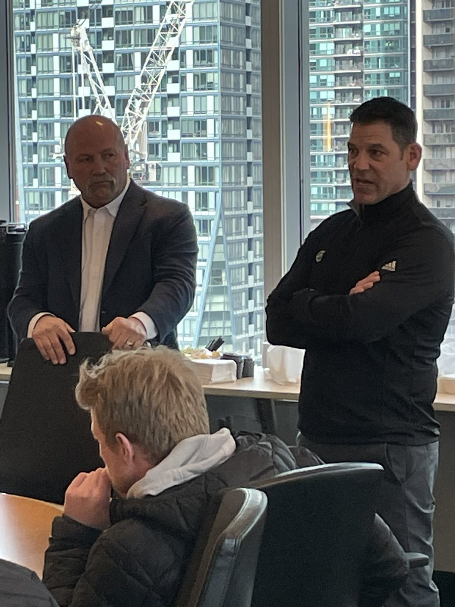 Doug Helm tweet media