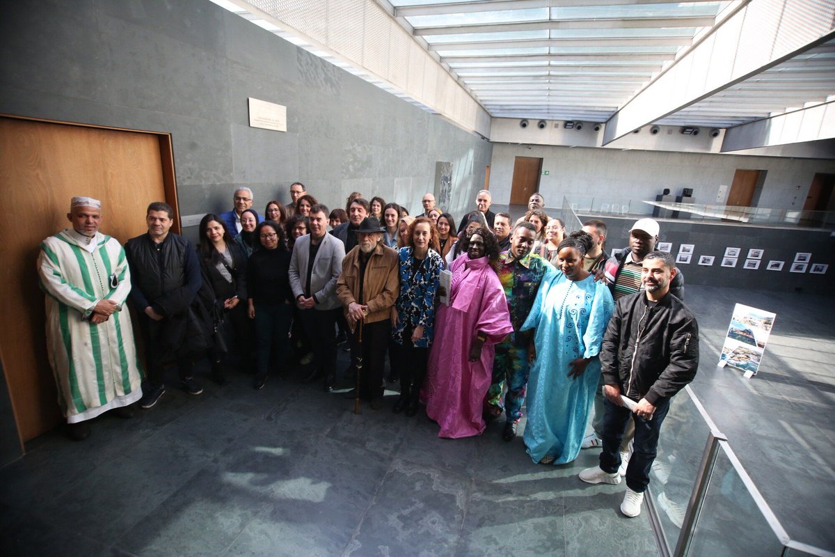 migrantes_na's tweet photo. Día de celebración🥳

En la última sesión parlamentaria de la legislatura, el @parlamentoNA ha aprobado la Ley contra el Racismo y la Xenofobia.

Conscientes de que este es solo el inicio, seguiremos trabajando con la base jurídica que proporciona esta ley💪🏿

📸Javier Bergasa https://t.co/ssA3v6u80J