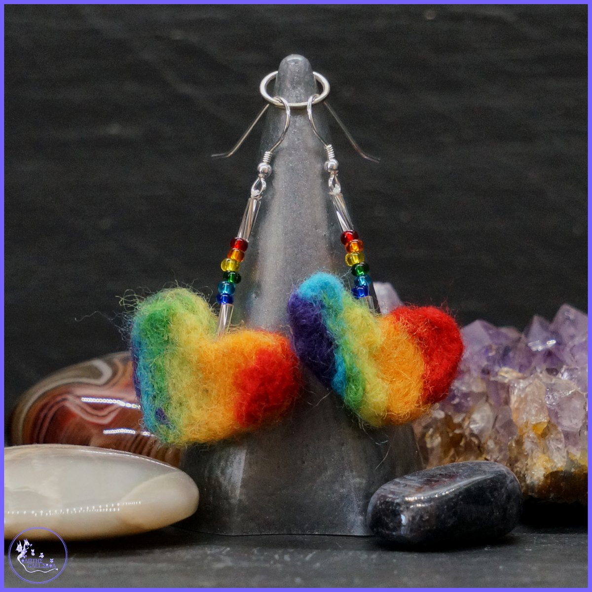 IantheGalleria's tweet image. N - Needle Felted Earrings.

We have a variety of Needle Felted Earrings, all with Sterling Silver Ear Wires. 

ianthegalleria.co.uk/ourshop/cat_17…

#AMZart #AprilAlphabetChallenge #AlphabetChallenge #NeedleFelt #Handmade #giftidea #EarlyBiz