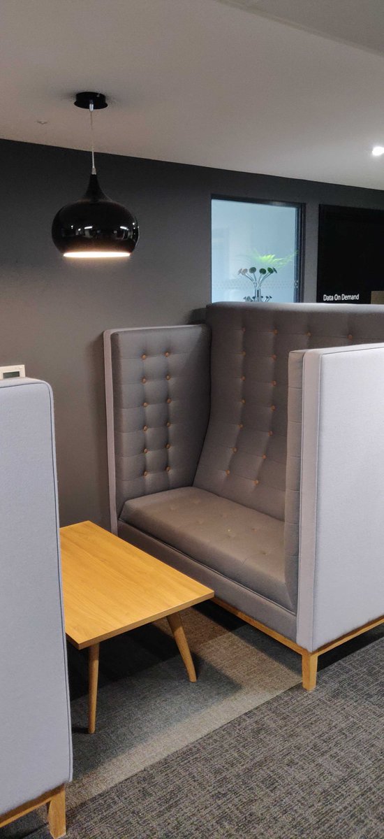 codurance's tweet image. We&apos;re loving our first week in our new office in Leeds - and as you can see, we&apos;re ready to meet you!

Codurance expands to Leeds: codurance.com/publications/c…

#Consultancy #Cloud #SoftwareModernisation