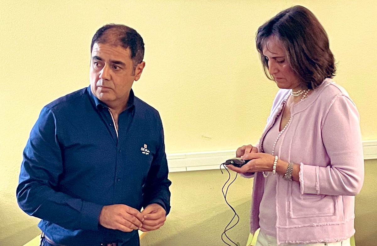 UmuODSesiones's tweet photo. 🟥#ODS4: Educación de calidad. 🟥

➡️Impacto de la tecnología en la adolescencia en la Región de #Murcia. Relaciones, riesgos y oportunidades. Un informe de @unicef_es. 

🗣@FPleie (@EconomicasUMU y @Catedra2030UMU) y @Carol_OlivaresS. 

🔴https://t.co/HAg5YZiKBB https://t.co/KN4TWsKT8X