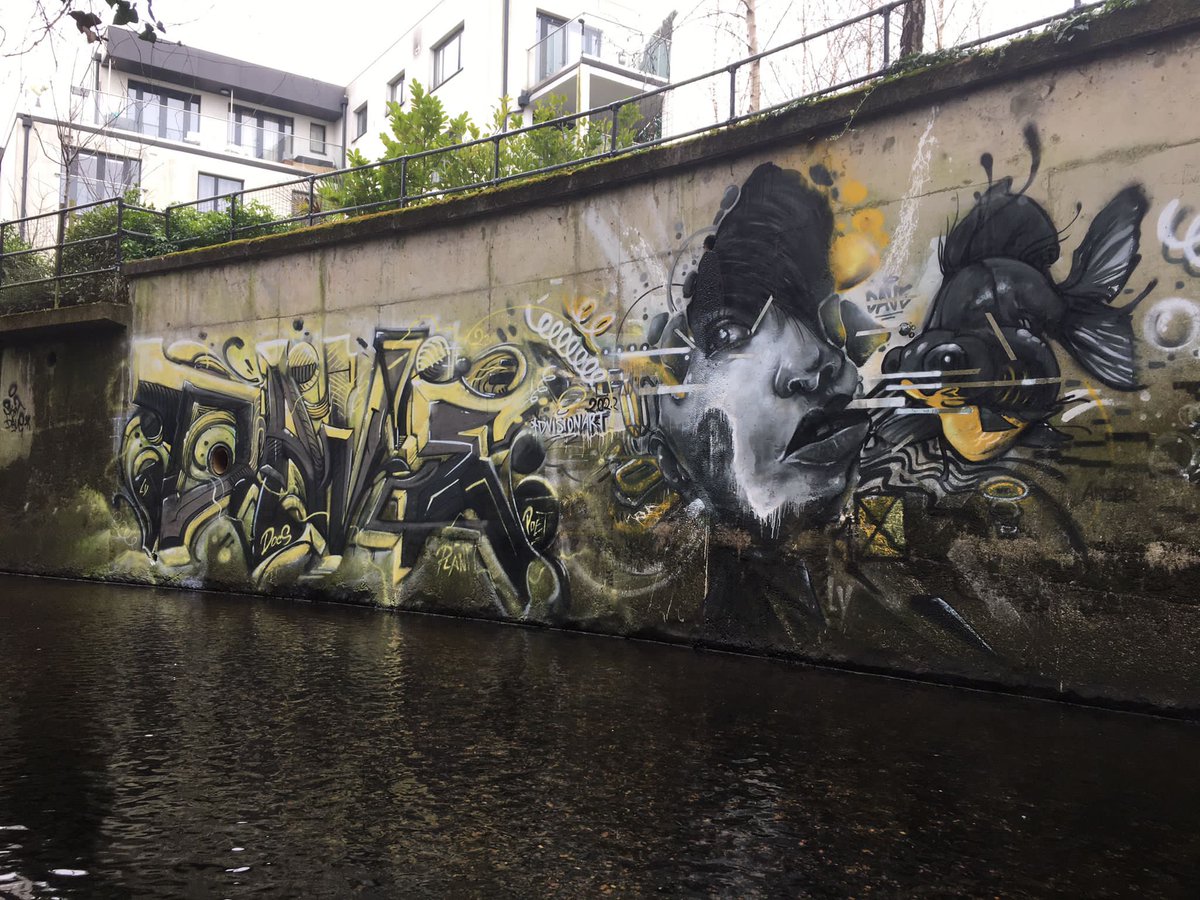 Absolute banger of a piece from our homie 'DAVE' 💥
River Quaggy, South East London.

#Graffiti #StreetArt #UKGraffiti