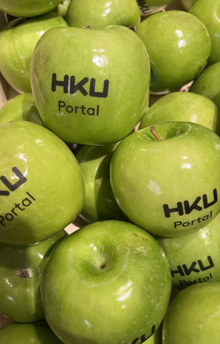 Hoera voor ons vernieuwde intranet! 🎉 Mede mogelijk gemaakt door Daily Creations, <a href="/TrueLimeNL/">TrueLime</a> vele HKU-medewerkers én de kwaliteitsgelden van <a href="/MinOCW/">Ministerie van Onderwijs, Cultuur en Wetenschap</a> 👏