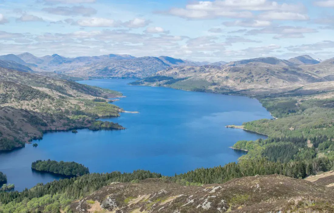 ScotsMagazine's tweet photo. With longer days and brighter weather, it's the season of spring walks!
Explore our guide to some of our top picks from the Trossachs to Perthshire, complete with local foodie tips!
Find out more: https://t.co/SEoX7Jz3Kn
#scotsmagazine #scottishspring #scottishfoodie https://t.co/dtr2VFqJv4