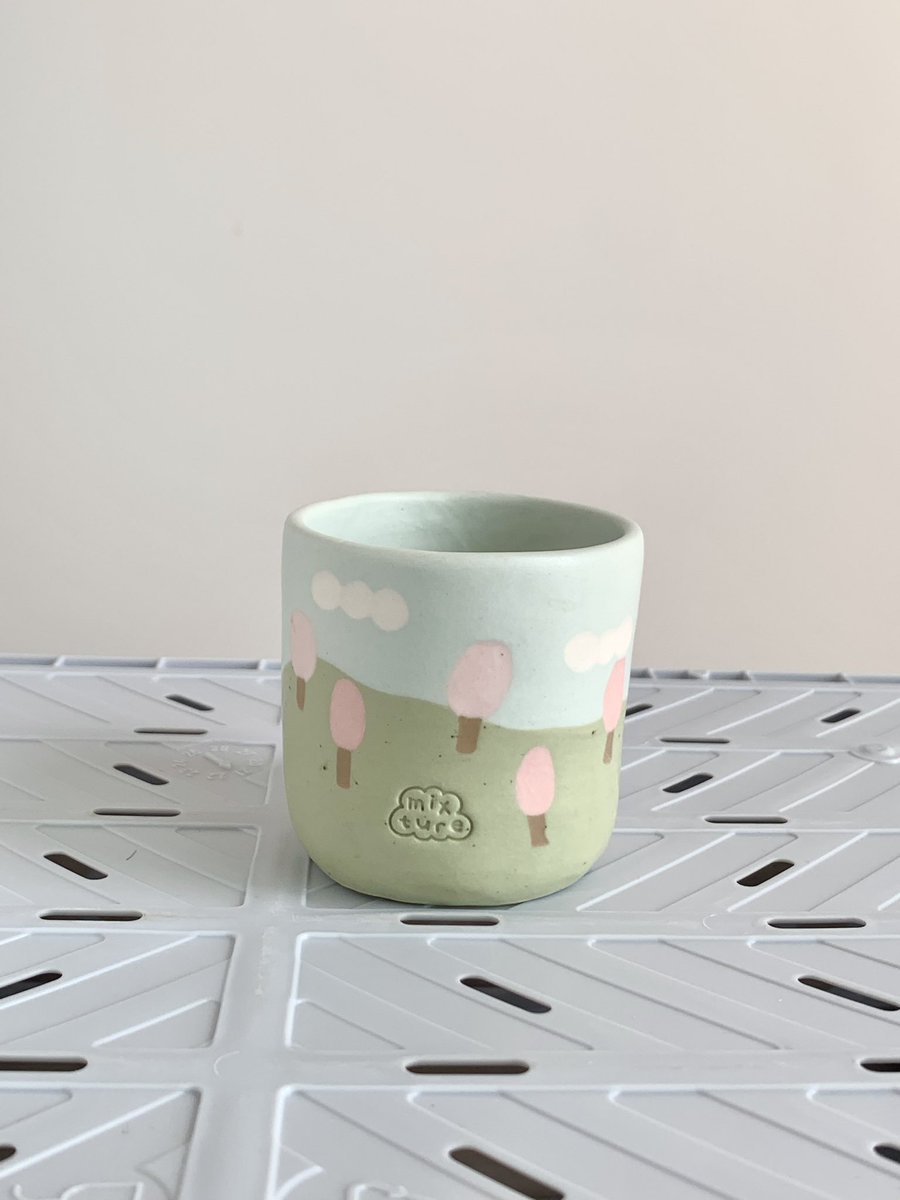 s사이즈 토분은 유약여부를 선택하실 수 있게 했어요😊 ss팟은 무광투명유약 버전만 있습니다…!