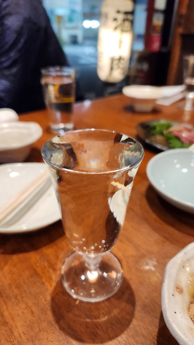 donnokakugen's tweet photo. 今日はワクセル関係で大阪でアポしていました🎵
日本酒が好きな方でしたので、日本酒の量り売りのお店に行きました‼️
飲みすぎたぁ～✨

#ワクセル 
#嶋村吉洋 
#日本酒 https://t.co/98JxqqfMwi