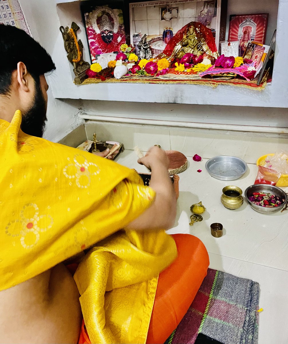 isamratashutos's tweet photo. ￼आज ￼राम नवमी के पावन पर्व पर माँ आदि शक्ति जी का हवन पूजन सम्पन्न ￼हुआ।

#RamNavmi #isamratashutos #navratri2023 https://t.co/Po3hpDYC4Z