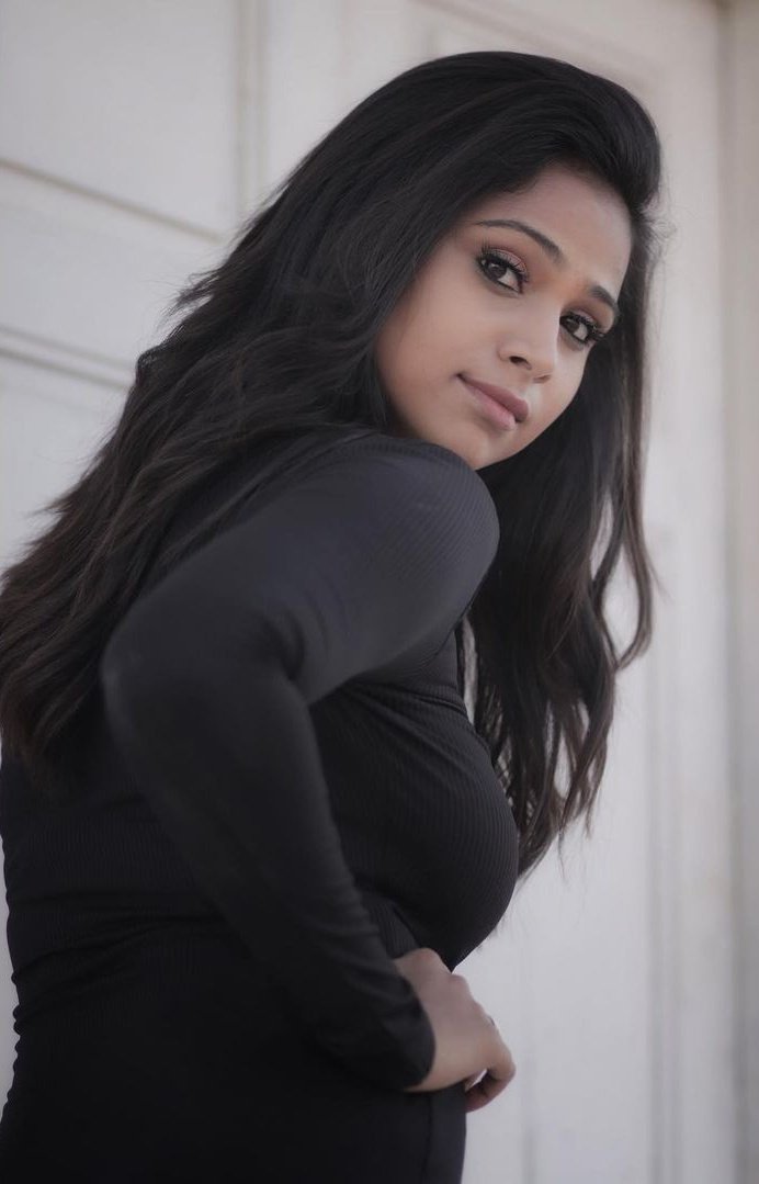 FsdptCnaQAAbERg?format=jpg&name=medium