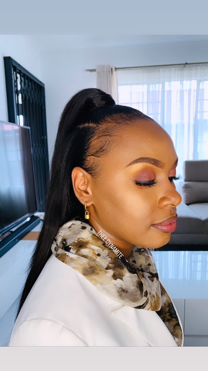 LNeluheni's tweet photo. Hair and makeup 🔌🔌
Pretoria,Johannesburg and surrounding areas!
Housecalls are available
WhatsApp 0678946286
Call 0720789230 or Inbox for this!
PLEASE RETWEET MY NEXT CLIENT
MIGHT BE ON YOUR TIMELINE
#GirlzTalkZa #nonku #ipeleng #thewife #Congratulationsmo https://t.co/od4BNRUo2i