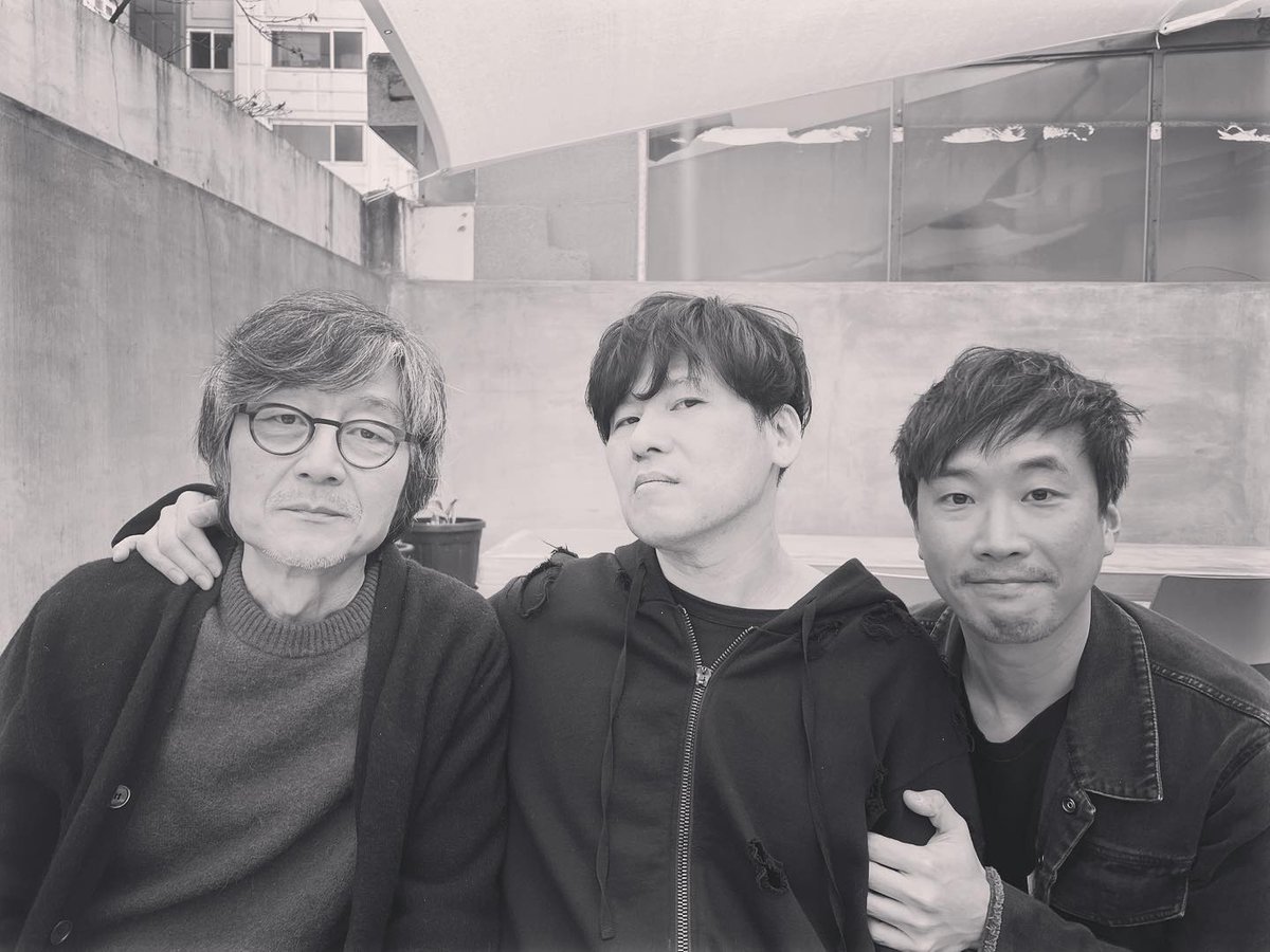 jungjaeilnews's tweet photo. kimsungsoo_fka23 님 인스타그램 업데이트
https://t.co/Z2TljNFTpX
#lmth #달파란 #정재일 #김성수 #commrade https://t.co/e7EdvlF7OV