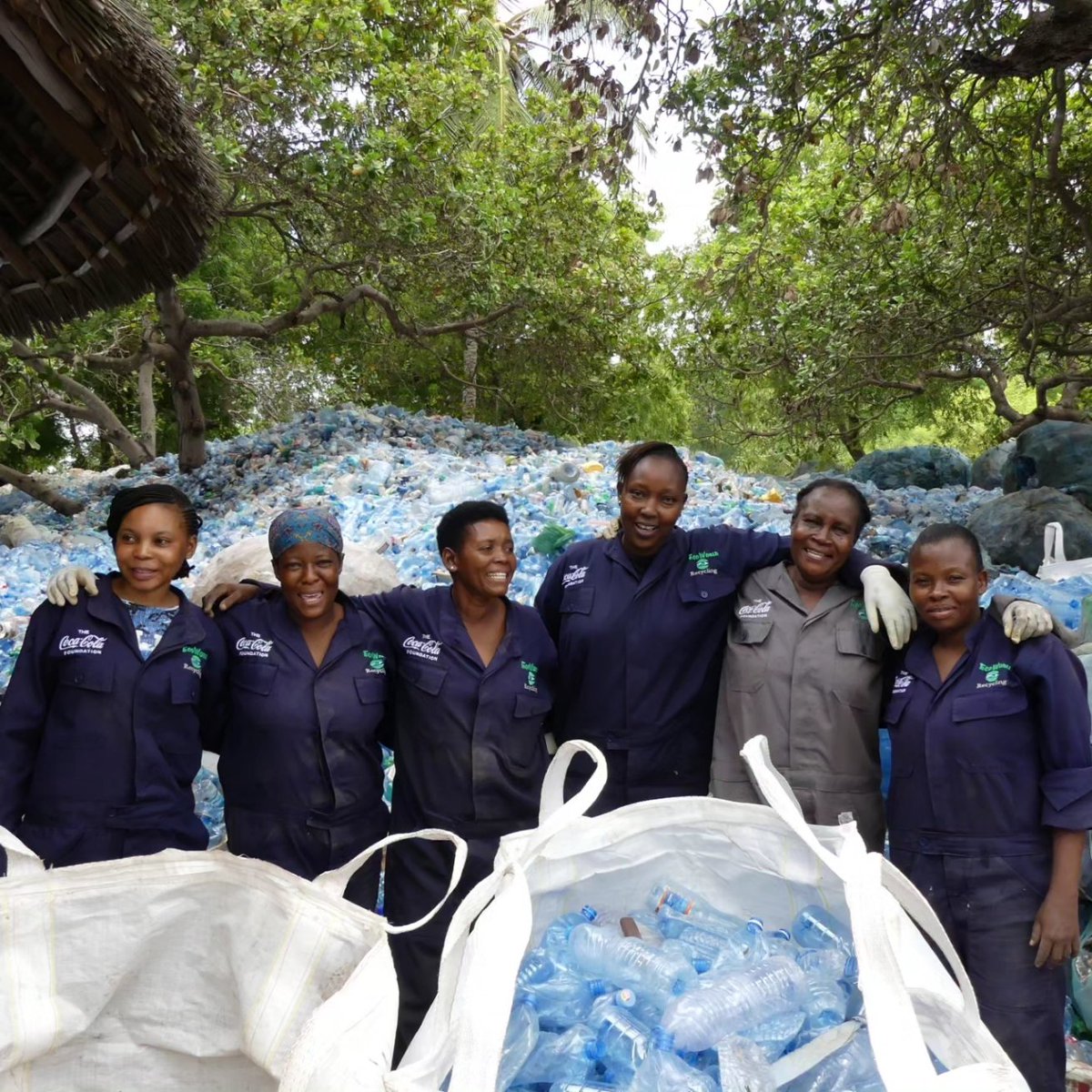 EcoWorldWatamu's tweet image. EcoWorld Recycling -Working for a World without Waste

Empowering women and youth to play a major role in driving the plastic circular economy as a key solution in tackling the plastic pollution challenge.
 🙏 @CocaColaAfrica

#takanimali #cash4trash #cocacolafoundation