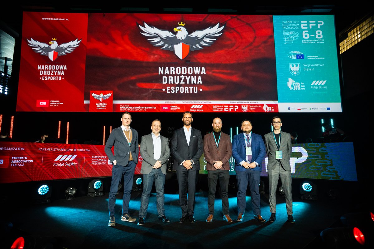 eSport_Polska's tweet photo. Jest nam niezwykle miło poinformować, że Polski Związek Esportu stał się oficjalnie członkiem Polskiego Komitetu Olimpijskiego!

To wielki krok, który jeszcze bardziej poszerzy nasze dotychczasowe działania.

Więcej informacji ▶ https://t.co/icToQjr1Hy https://t.co/8sidw6QnW2
