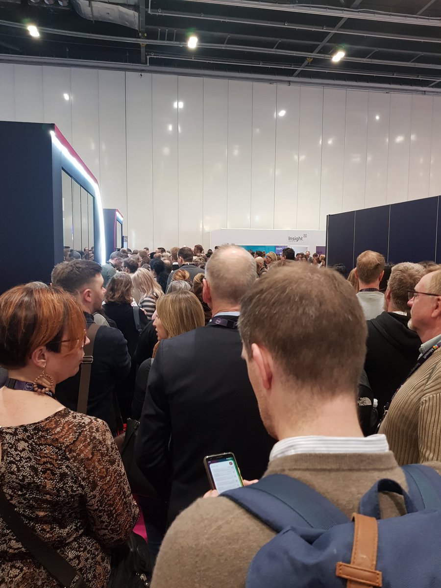Talk on #AI at #Bett2023 needed a bigger venue!