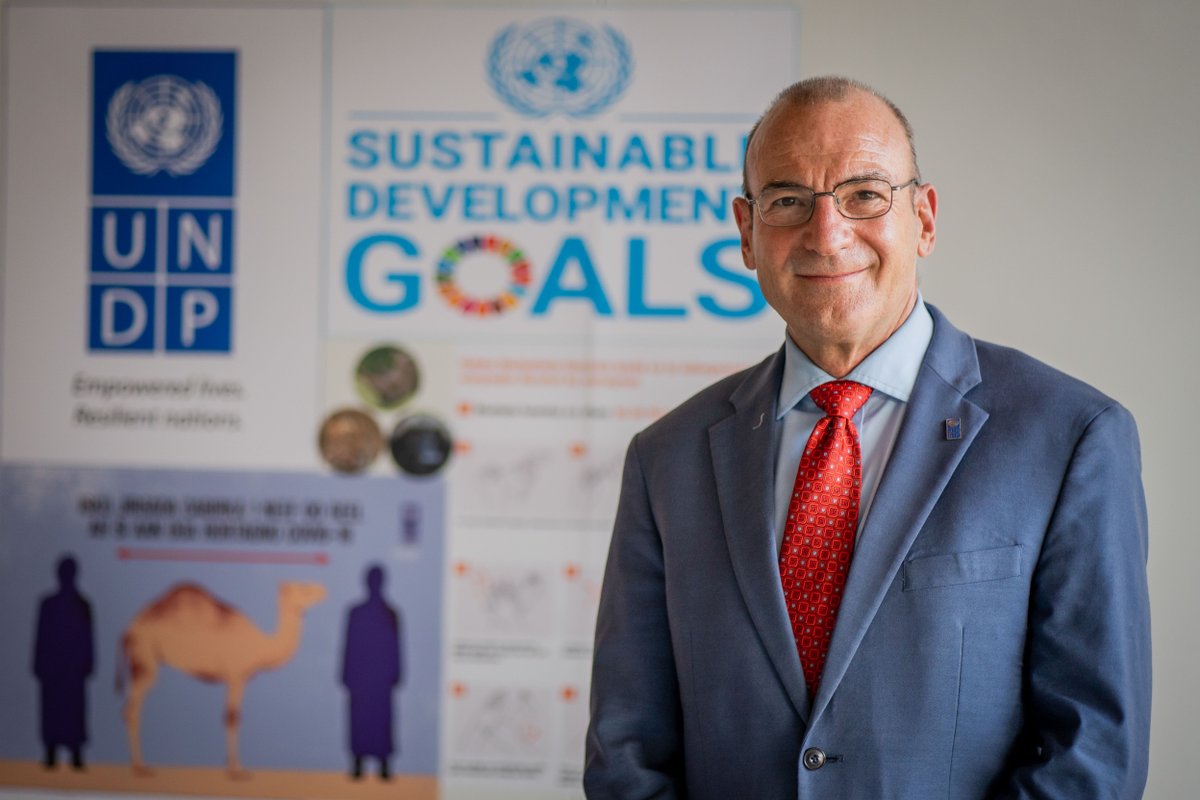 A fond farewell and heartfelt thank you to the inspiring <a href="/MasonJocelyn/">Jocelyn Mason</a> who leaves <a href="/UNDP/">UN Development</a> after more than 20 years in development, including the last 4 here in #Somalia 

Wishing you all the best for the future. Nabad gelyo! 

<a href="/UNDPArabStates/">UNDP Arab States</a> <a href="/SophieKemkhadze/">Sophie Kemkhadze</a>