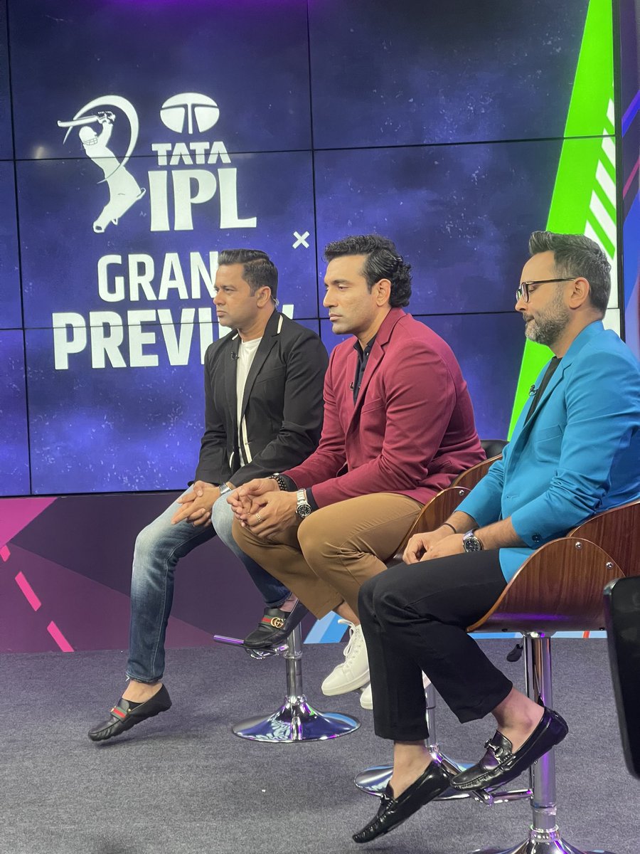 cricketaakash's tweet photo. #TataIPL ki taiyaari…with the friends 🫶 https://t.co/6UhHYkyaRG